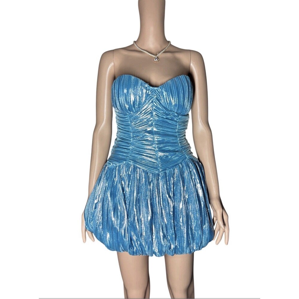 Akira Women's Ruched Metallic Ice Blue Bubble Hem Strapless Mini Dress Sz.S HOT